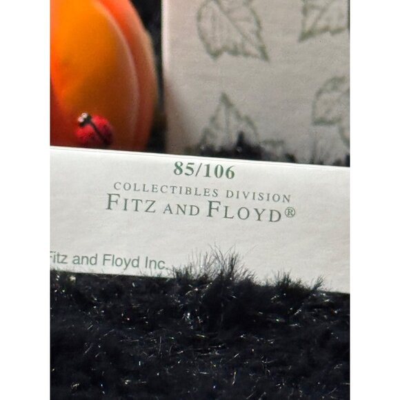 Fitz & Floyd Charming Tails Pumpkin Surprise Figurine Collectible 85/106 - Picture 2 of 9
